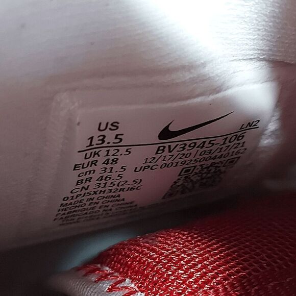 Nike Alpha Menace Pro 2 Mid Football Cleats White Red BV3945-106 Men's Size 13.5 - Picture 7 of 7